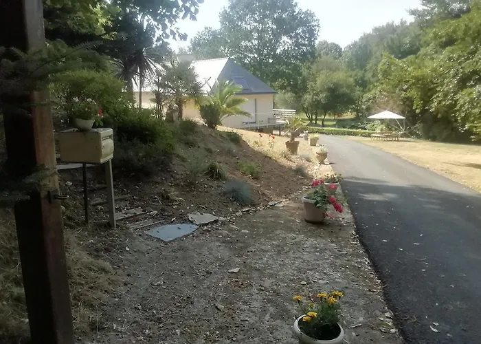 La Maison Au Bord De L\'Eau