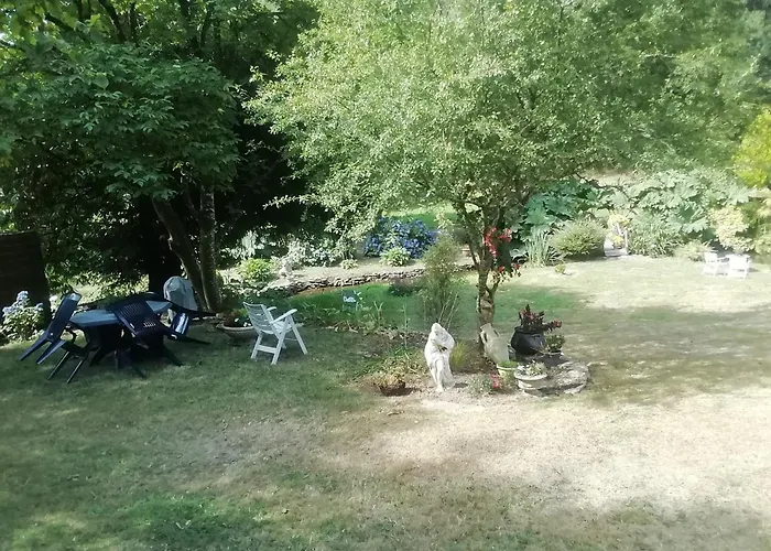 La Maison Au Bord De L\'Eau