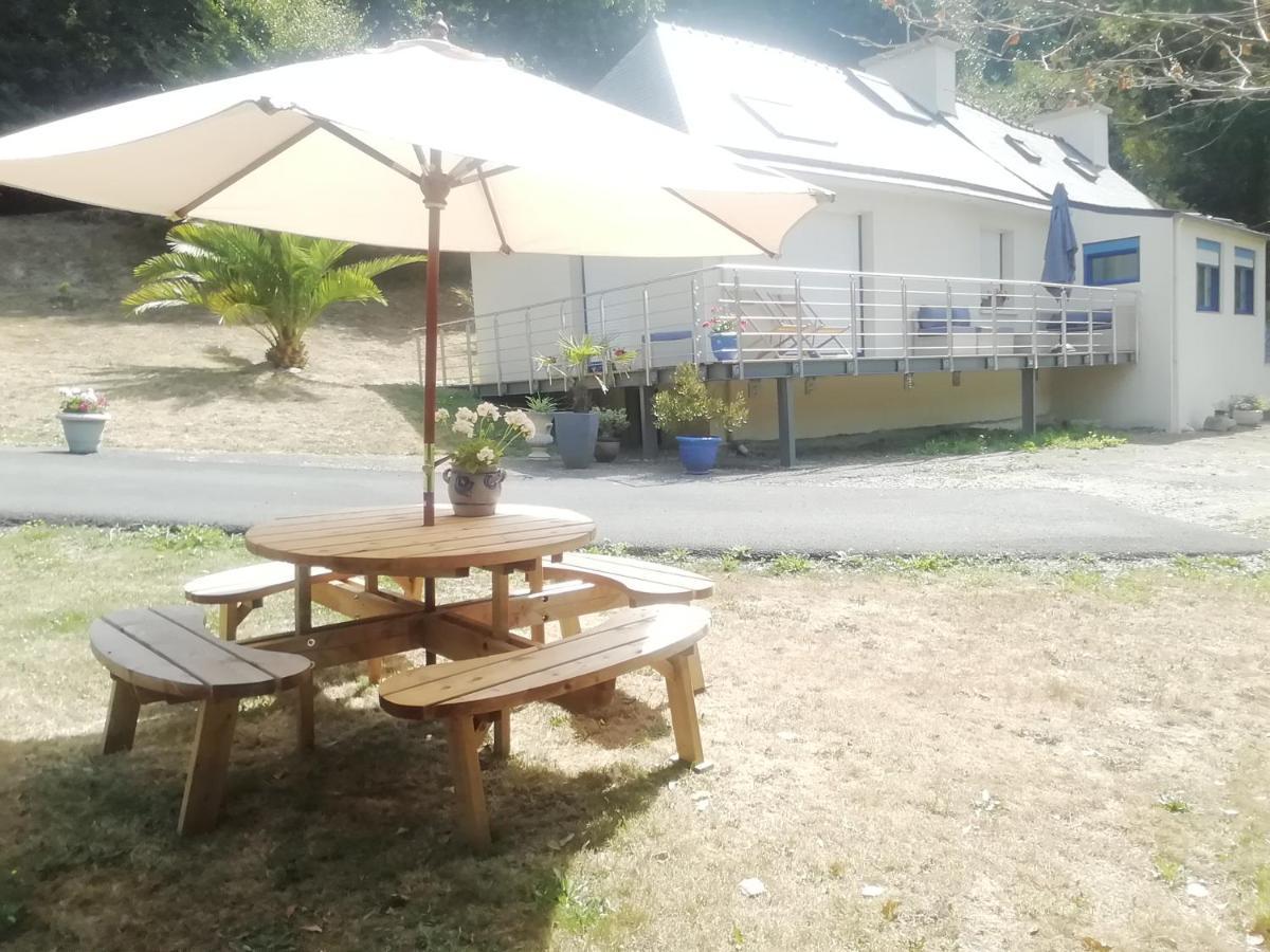 La Maison Au Bord De L'eau * Plouigneau